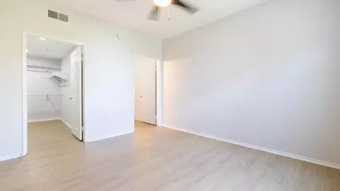 955 N Duesenberg Dr, Ontario, CA 91764 photo 23