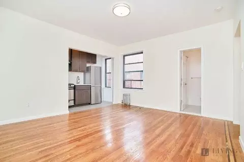 35-05 94th St #4M, New York, NY 11372