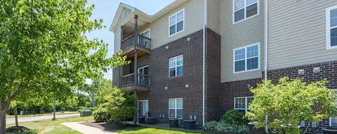 54 Hunt Club Dr #50-408, Copley, OH 44321