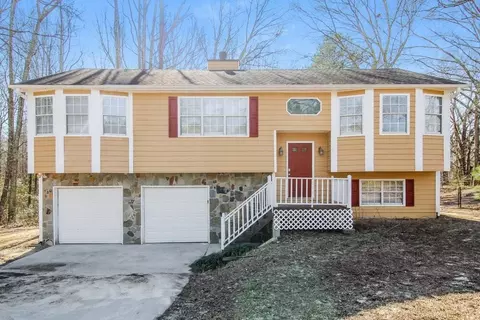 3614 Irvin Dr, Loganville, GA 30052