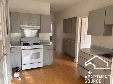 6914 21st St #205, Berwyn, IL 60402