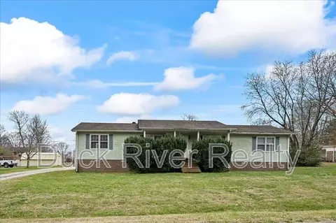525 Woods Dr #A, Columbia, TN 38401