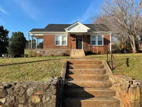 102 W Summit Ave #B, Burlington, NC 27215