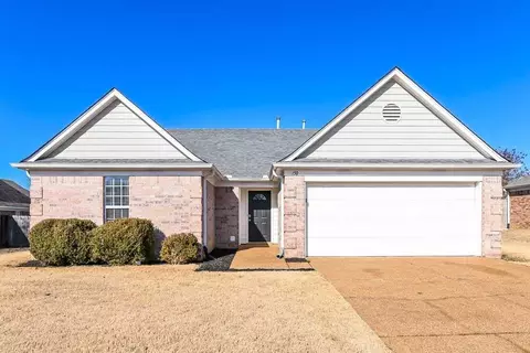 150 Susanne Dr, Oakland, TN 38060