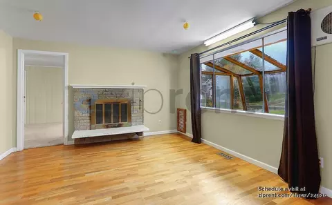14248 SEastgate Dr, Bellevue, WA 98006