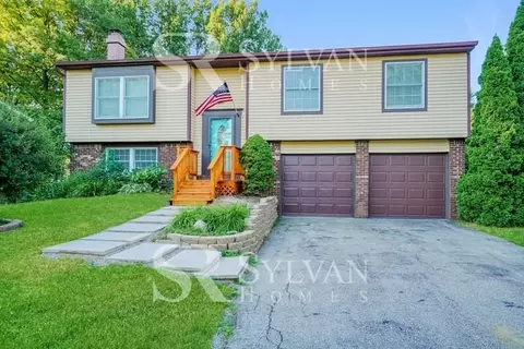 10387 Bridgewood St, Perrysburg, OH 43551