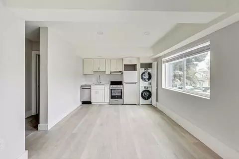 768 Walker Ave #A, Oakland, CA 94610