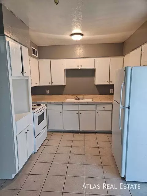 4900 E Culver St #9, Phoenix, AZ 85008