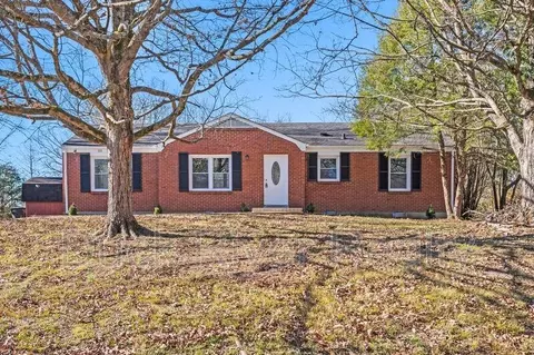 111 Daleview Cir, Columbia, TN 38401