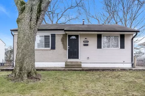 3944 Ivorton Rd E, Columbus, OH 43207