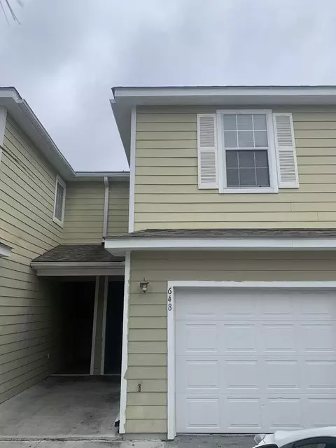 648 Layton Dr, Gulfport, MS 39507