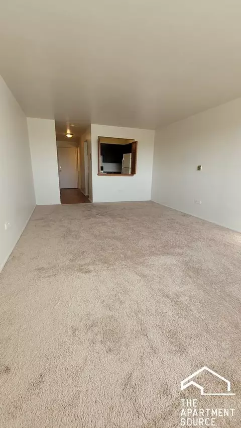 7300 W North Ave #5B, Elmwood Park, IL 60707