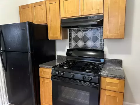 377 Madison St #4, Passaic, NJ 07055
