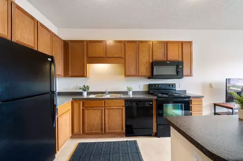 305 5th Ave S, Saint Cloud, MN 56301