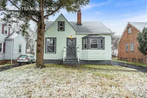 3803 Strandhill Rd, Cleveland, OH 44128
