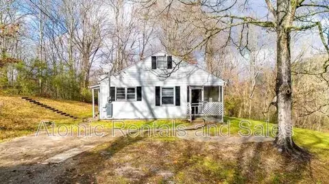 8905 Childress Rd, Powell, TN 37849