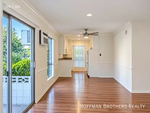 5726 Camellia Ave #102, Los Angeles, CA 91601