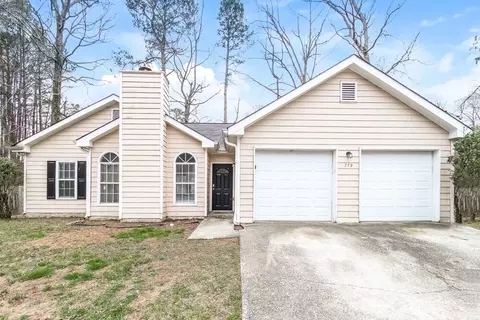 779 Pepperwood Trl, Stone Mountain, GA 30087