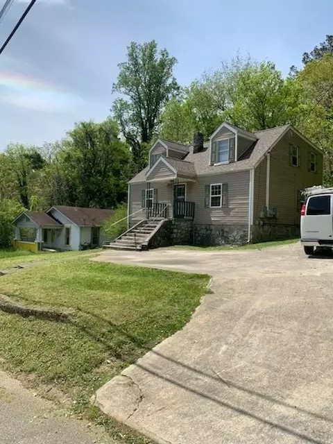 807 Moss St #1, Chattanooga, TN 37411