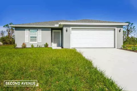 1717 NE 40th Ln, Cape Coral, FL 33909