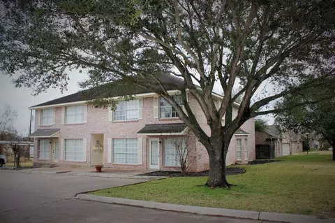 347 Stone Hill Dr #4, Brenham, TX 77833