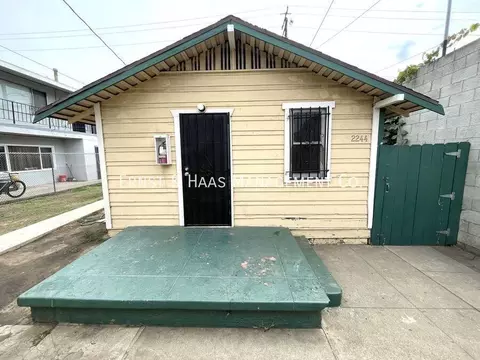 2244 Atlantic Ave, Long Beach, CA 90806