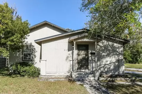 2839 Spring Park Rd, Jacksonville, FL 32207