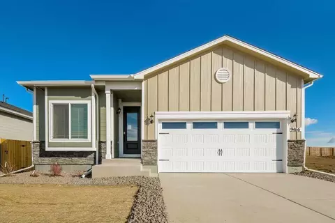 9466 Yampa Ct, Commerce City, CO 80022