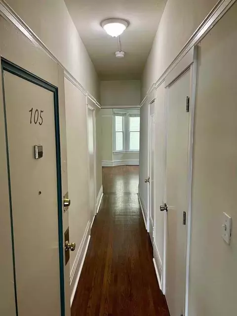 1105 Bush St #408, San Francisco, CA 94109
