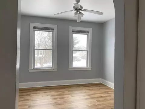 322 Woodlawn Rd, Steubenville, OH 43952