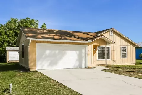 360 Melton Dr, Fort Pierce, FL 34982