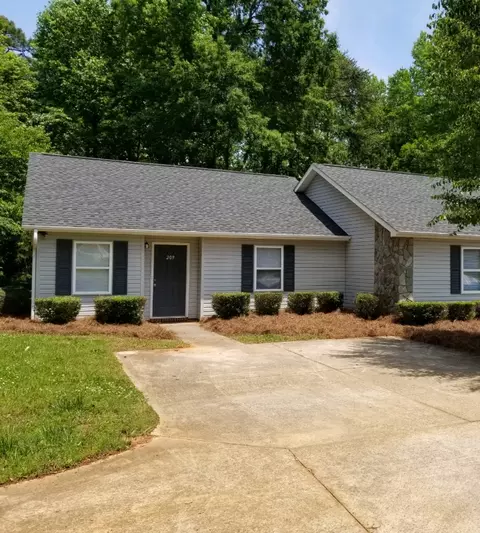 211 Isle Of Pines Rd, Mooresville, NC 28117