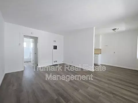 103 S Roosevelt Ave #9, Pasadena, CA 91107