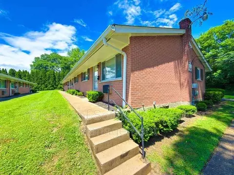 233 Rockaway Ave #2, Cincinnati, OH 45233