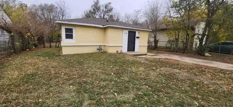 1239 N Piatt Ave, Wichita, KS 67214