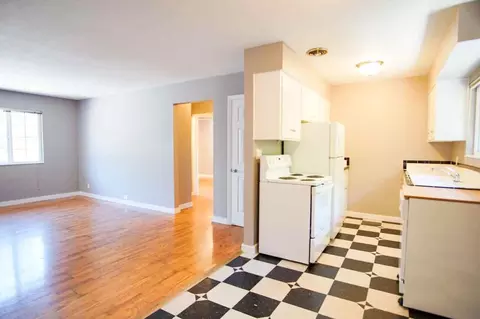 5025 S Corbett Ave #5, Portland, OR 97239