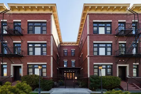 5310 N Williams Ave #25, Portland, OR 97217