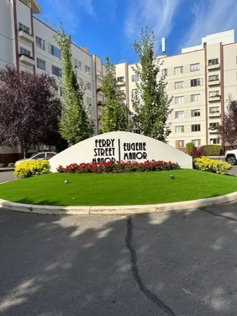1040 Ferry St #302B, Eugene, OR 97401