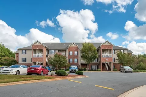 2275 N Fayetteville St, Asheboro, NC 27203