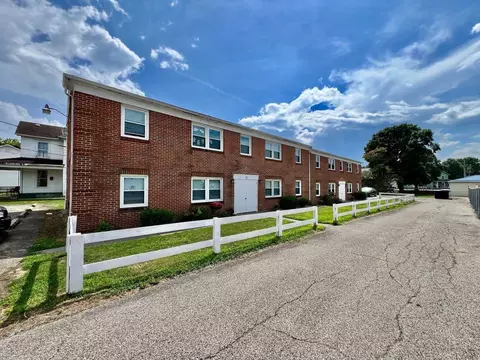 17 S 1st St, Trenton, OH 45067