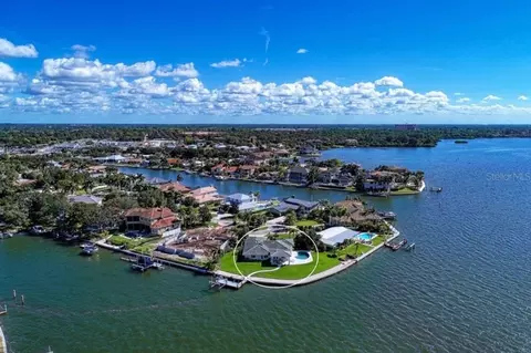 7692 Cove Ter, Sarasota, FL 34231