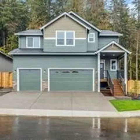 1212 NE Moore Ave #A, Estacada, OR 97023