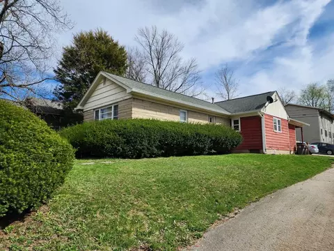 312 E 17th St, Bloomington, IN 47408