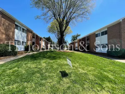 2001 S Main St, Winston Salem, NC 27127