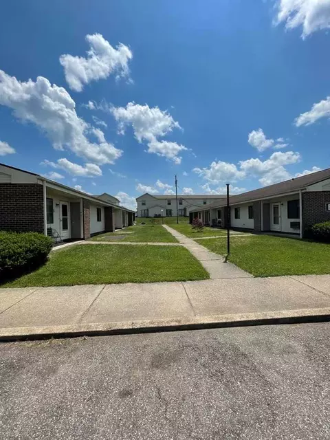 130 N Bridge St #4, New Martinsville, WV 26155