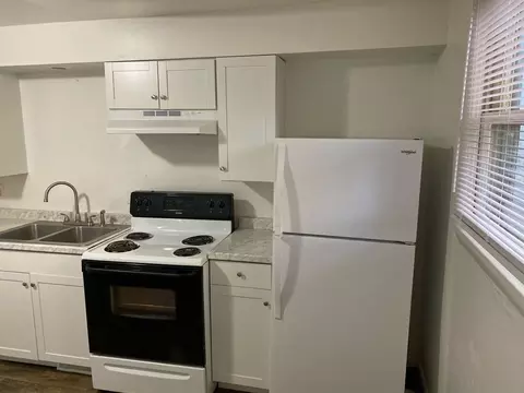 53 Emerling Ave, Akron, OH 44301
