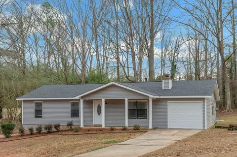 321 Summerwood Ln, Stockbridge, GA 30281