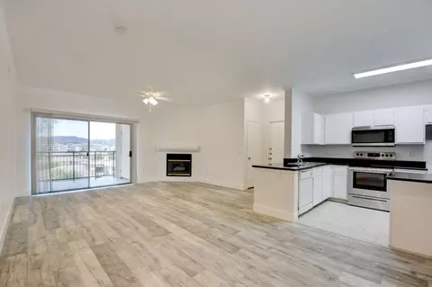2900 Sunridge Heights Pkwy #321, Henderson, NV 89052