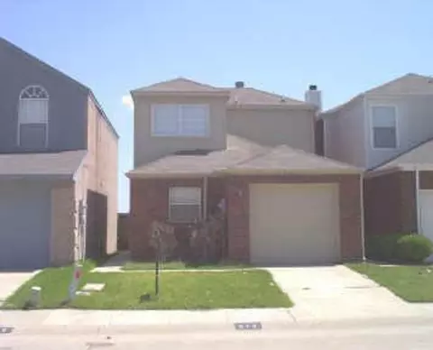 912 Fairbanks Cir, Duncanville, TX 75137