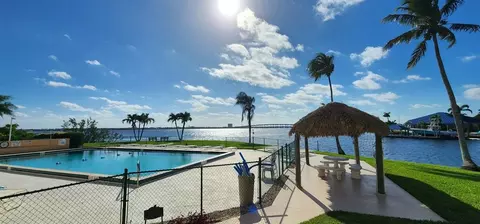 4260 SE 20th Pl #208, Cape Coral, FL 33904